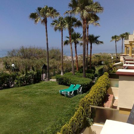 Estudio primera Linea 50 mtrs playa. Fibra 600Mb Marbella Exterior foto