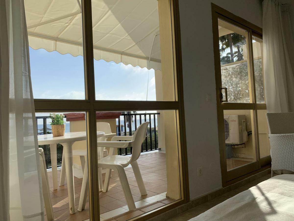 Estudio primera Linea 50 mtrs playa. Fibra 600Mb Marbella Exterior foto